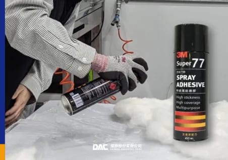 3M 77 噴膠應用案例：解決大型燈會佈景黏貼與脫落難題