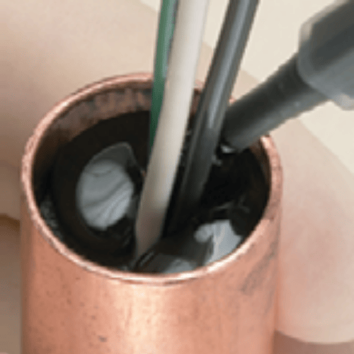 灌封組裝：電子零件保護